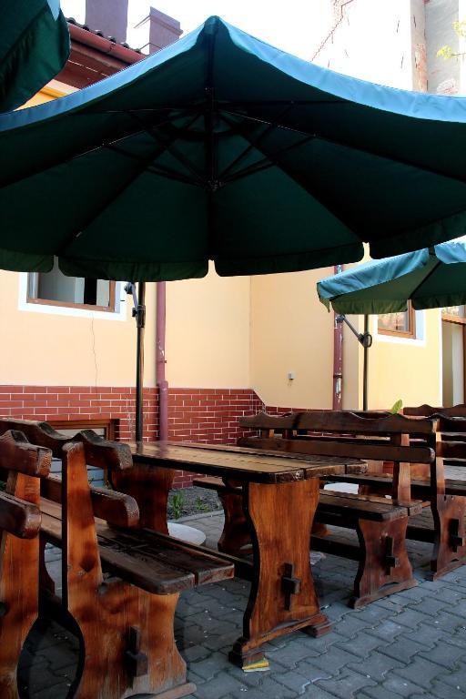 Pensiunea Timisoara Exterior foto